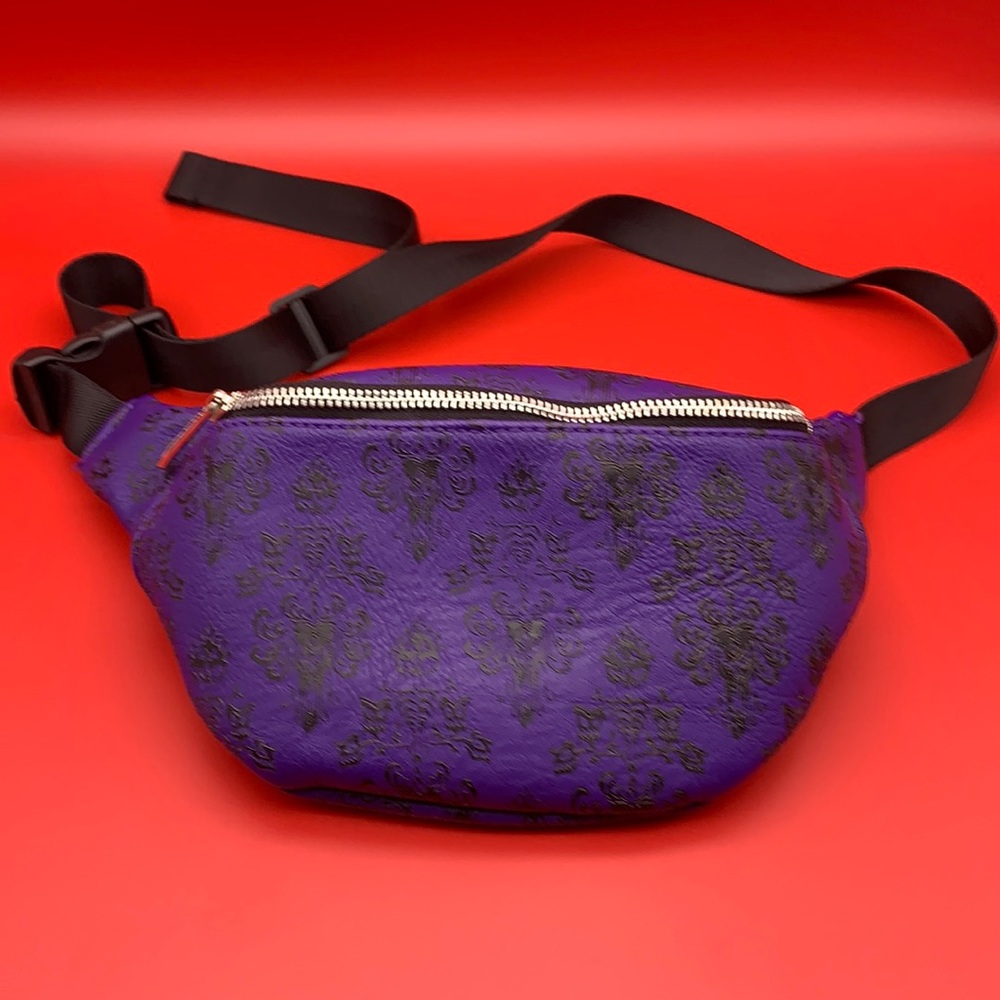 Gently used Loungefly Disney Haunted Mansion Fannypack